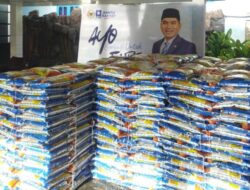 Ahmad Yohan Salurkan 4.000 Paket Beras untuk Warga NTT di Bulan Ramadan 1447 H