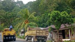 Ruas Jalan Nangamboa–Watumite Dibangun melalui Inpres Jalan Daerah Warga Beri Apresiasi Kepada Pemerintah