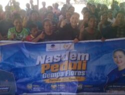 NasDem Peduli Jangkau Enam Kabupaten, Viktor dan Bunda Julie Bantu Warga Terdampak Gempa di Flores