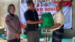 Sambut Hari Jadi Humas Polri ke-75, Sihumas Polres Ende Salurkan Bantuan Bagi Masyarakat